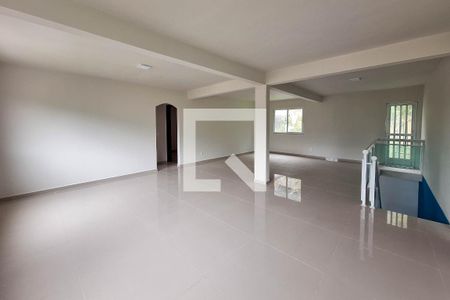 Sala 2 de casa à venda com 3 quartos, 357m² em Engenho do Mato, Niterói