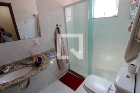 Banheiro da Suíte 1 de casa de condomínio à venda com 5 quartos, 200m² em Cascadura, Rio de Janeiro