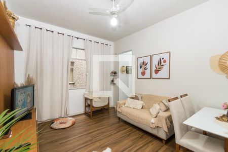 Sala de apartamento para alugar com 2 quartos, 60m² em Penha, Rio de Janeiro