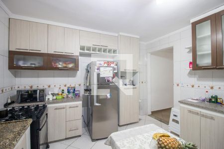 Cozinha de casa de condomínio à venda com 3 quartos, 140m² em Vila Campanela, São Paulo