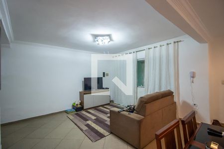 Casa de condomínio à venda com 140m², 3 quartos e 2 vagasSala