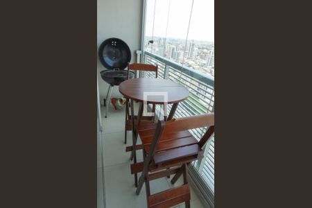 Varanda de kitnet/studio para alugar com 1 quarto, 47m² em Centro, Osasco