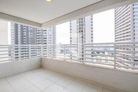 Sacada de apartamento à venda com 2 quartos, 90m² em Centro, Osasco