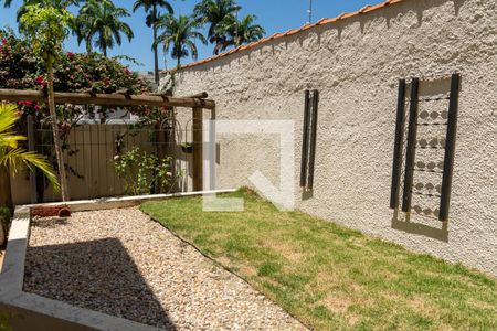 Casa para alugar com 177m², 3 quartos e 2 vagas Casa para alugar com 177m², 3 quartos e 2 vagasQuintal