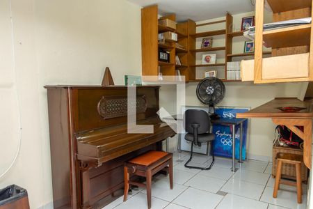 Casa para alugar com 177m², 3 quartos e 2 vagas Casa para alugar com 177m², 3 quartos e 2 vagasSala 2