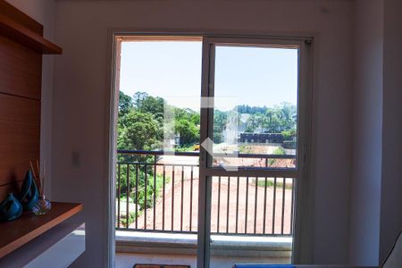 Sala - varanda - vista de apartamento para alugar com 1 quarto, 55m² em Granja Viana, Cotia