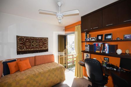 Quarto de apartamento à venda com 3 quartos, 140m² em Vila Sonia, São Paulo