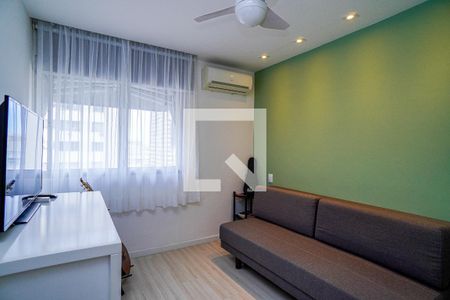 Quarto 2 de apartamento à venda com 4 quartos, 214m² em Icaraí, Niterói