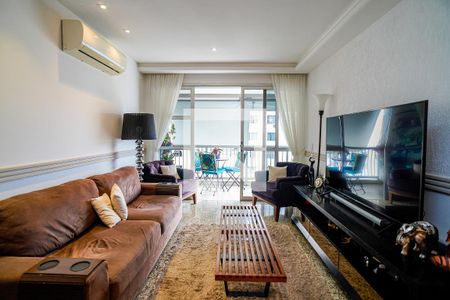 Sala de apartamento à venda com 4 quartos, 214m² em Icaraí, Niterói