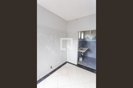 Sala de kitnet/studio para alugar com 1 quarto, 30m² em Santa Cruz, Belo Horizonte