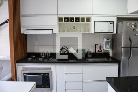 Cozinha de kitnet/studio à venda com 1 quarto, 29m² em Água Branca, São Paulo