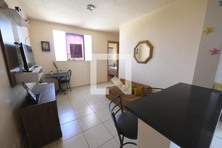 Sala de apartamento para alugar com 2 quartos, 58m² em Chácaras Santa Rita, Goiânia