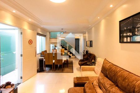 Sala de casa para alugar com 4 quartos, 145m² em Jardim Vila Formosa, São Paulo