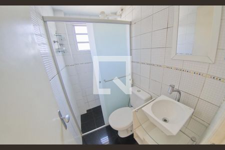 Banheiro de apartamento à venda com 2 quartos, 91m² em Cidade dos Bandeirantes, São Paulo