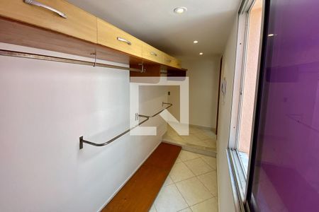 Closet de apartamento para alugar com 2 quartos, 75m² em Copacabana, Rio de Janeiro