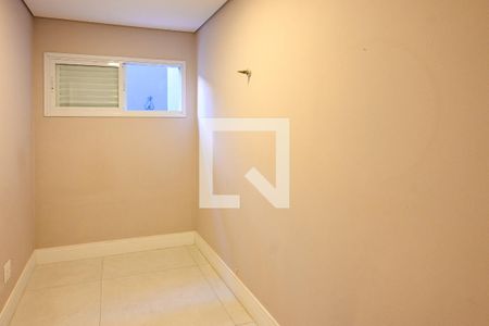 Área interna de casa à venda com 4 quartos, 230m² em Vila da Saúde, São Paulo