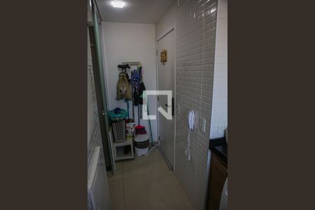 Apartamento à venda com 103m², 3 quartos e 2 vagas Apartamento à venda com 103m², 3 quartos e 2 vagasÁrea de Serviço