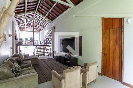 Sala 1 de casa para alugar com 4 quartos, 600m² em Jardim Atlântico, Belo Horizonte