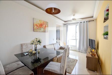 Sala  de apartamento para alugar com 2 quartos, 56m² em Barreto, Niterói