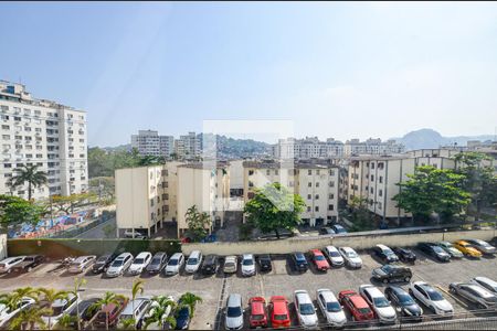 Vista do Quarto 1  de apartamento para alugar com 2 quartos, 56m² em Barreto, Niterói