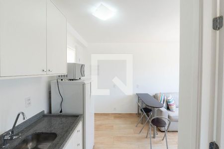 Sala/Cozinha de apartamento para alugar com 1 quarto, 25m² em Bela Vista, São Paulo