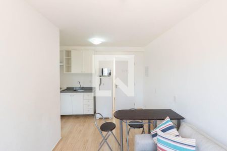 Sala/Cozinha de apartamento para alugar com 1 quarto, 25m² em Bela Vista, São Paulo