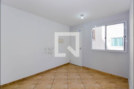 Sala de apartamento para alugar com 2 quartos, 38m² em Jardim Albertina, Guarulhos