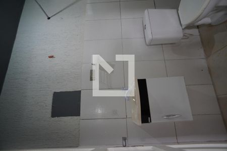 Banheiro de apartamento para alugar com 1 quarto, 40m² em Badu, Niterói