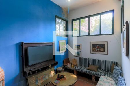 Sala de TV de casa à venda com 5 quartos, 600m² em Jardim Petrópolis, São Paulo