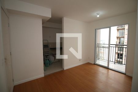 Sala de apartamento para alugar com 2 quartos, 45m² em Ramos, Rio de Janeiro