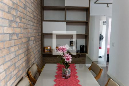 Sala de apartamento para alugar com 2 quartos, 48m² em Km 18, Osasco