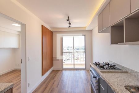 Sala/Cozinha de apartamento para alugar com 1 quarto, 29m² em Parque Vitória, São Paulo