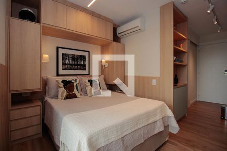 Sala/Quarto de apartamento à venda com 1 quarto, 27m² em Pinheiros, São Paulo