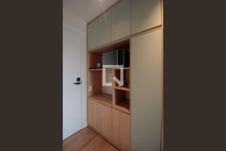 Cozinha de apartamento à venda com 1 quarto, 27m² em Pinheiros, São Paulo