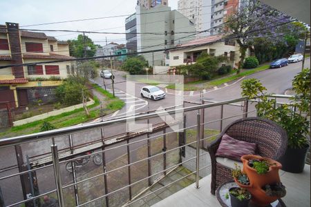 Sala - Vista de casa à venda com 4 quartos, 400m² em Jardim do Salso, Porto Alegre