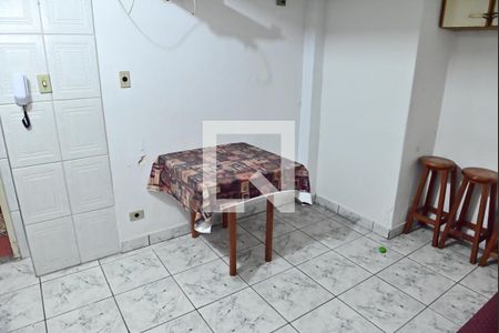 Sala de kitnet/studio para alugar com 1 quarto, 36m² em Guilhermina, Praia Grande