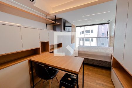 Sala/Quarto de kitnet/studio para alugar com 1 quarto, 27m² em Vila Mariana, São Paulo