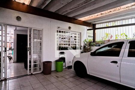 Garagem de casa à venda com 2 quartos, 120m² em Vila Bandeirantes, São Paulo