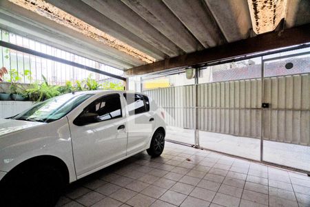 Garagem de casa à venda com 2 quartos, 120m² em Vila Bandeirantes, São Paulo