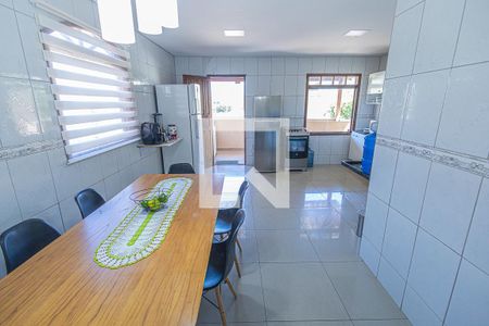 Cozinha de casa à venda com 3 quartos, 250m² em Canaã, Belo Horizonte