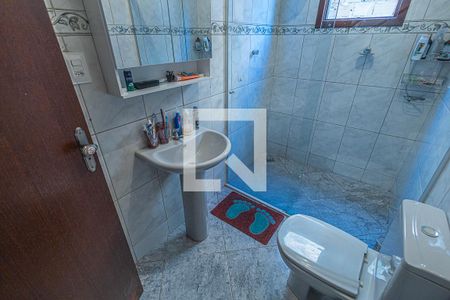 Banheiro de casa à venda com 3 quartos, 250m² em Canaã, Belo Horizonte