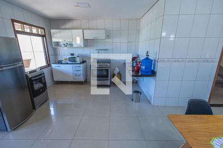 Cozinha de casa à venda com 3 quartos, 250m² em Canaã, Belo Horizonte