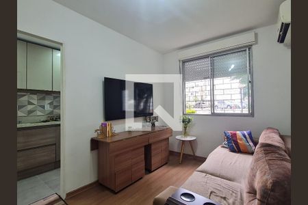 Sala de apartamento à venda com 2 quartos, 55m² em Protásio Alves, Porto Alegre