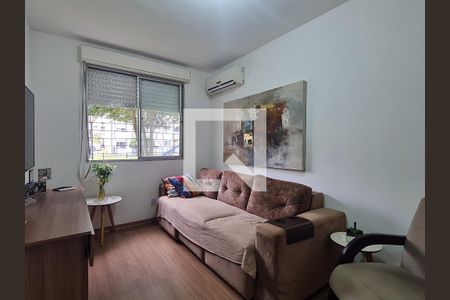 Sala de apartamento à venda com 2 quartos, 55m² em Protásio Alves, Porto Alegre