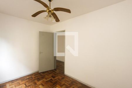 Quarto  de apartamento à venda com 1 quarto, 37m² em Protásio Alves, Porto Alegre