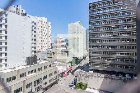 Vista da Sala de apartamento para alugar com 3 quartos, 100m² em Centro, Florianópolis