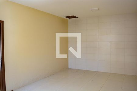 Quarto 01 de casa para alugar com 2 quartos, 70m² em Morro das Pedras, Florianópolis