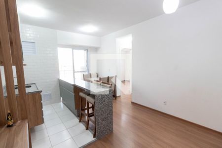 Sala/Cozinha de apartamento à venda com 2 quartos, 48m² em Vila Granada, São Paulo