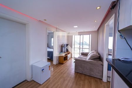 Sala de apartamento à venda com 2 quartos, 49m² em Jardim Santa Terezinha (zona Leste), São Paulo