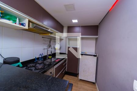 Cozinha de apartamento à venda com 2 quartos, 49m² em Jardim Santa Terezinha (zona Leste), São Paulo